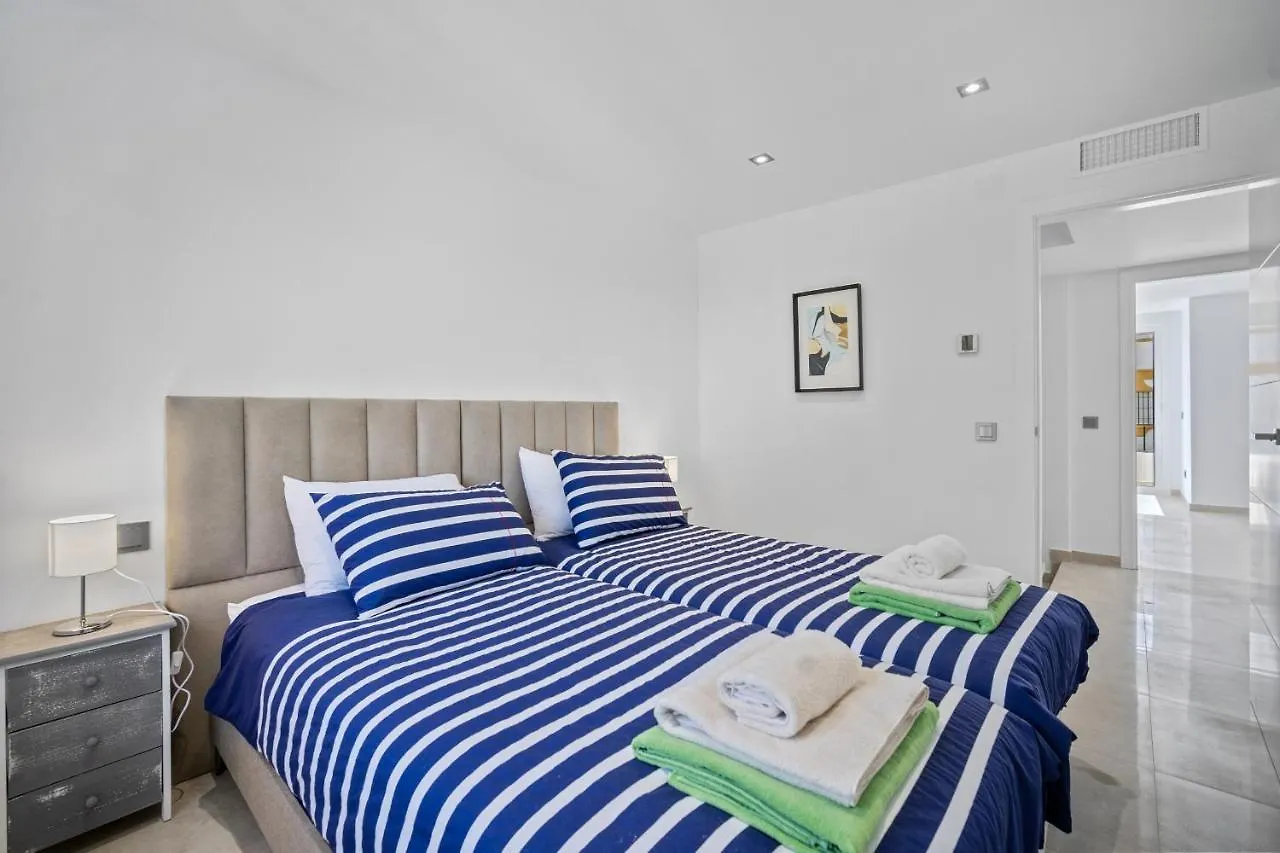 Villa Casa Adriana Marbella 0*,  España